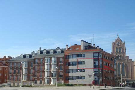 Santander Family - Housity
