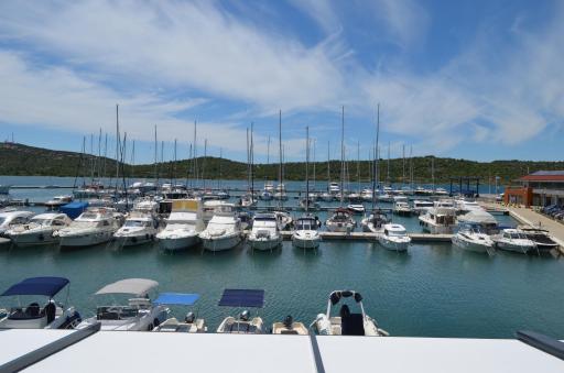 Apartments Pirovcanka - Housity