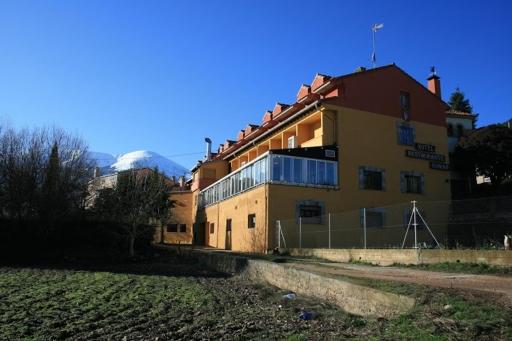 Hotel Gomar - Housity