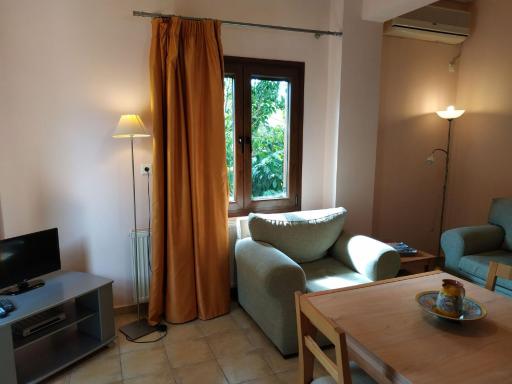 Nadia Apartments - Housity