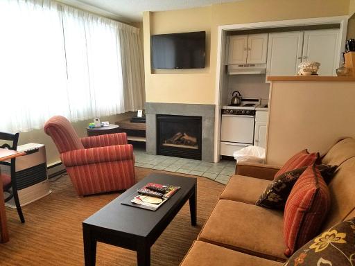Village of Loon Mountain, a VRI resort - Housity