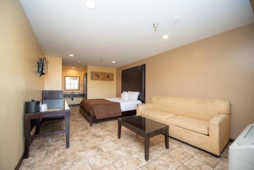 Casa Bella Inn- Huntington Park - Housity
