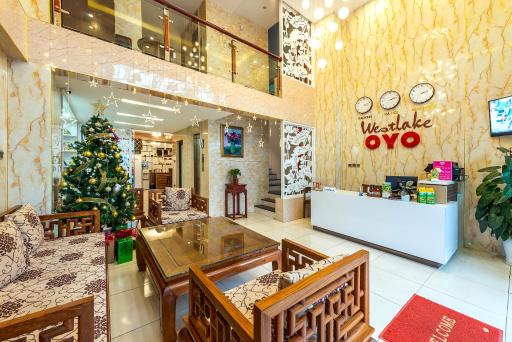 Westlake Tay Ho Hotel 696 Lạc Long Quân - Housity