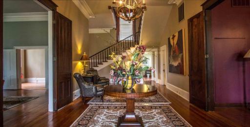 Clark House Inn - Housity