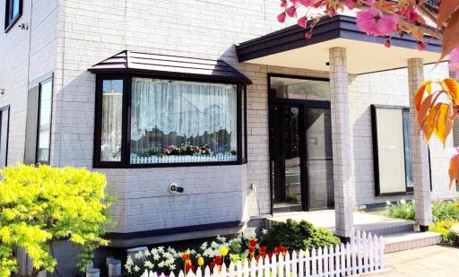 Second house TOYA - Housity