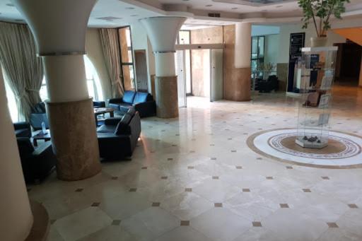 Le Cristale Hotel - Housity