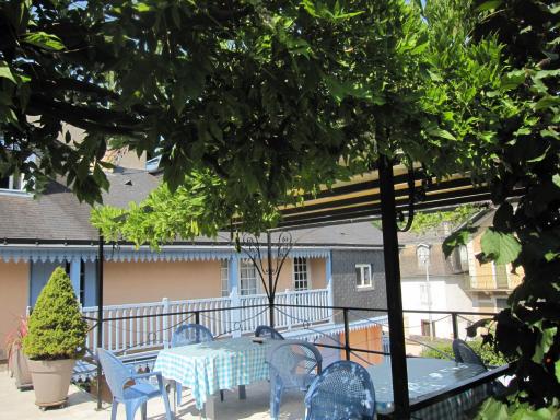 Isatis - Housity