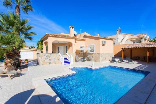 CH Villa Calliandra Ciudad Quesada - Housity