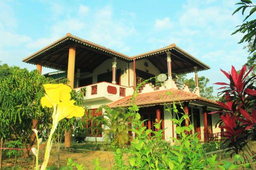 Sinhagiri Villa - Housity