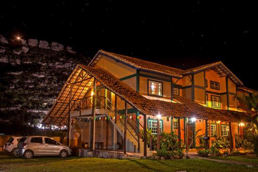 Pousada Monte Azul - Housity