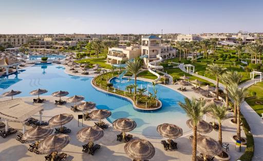 Coral Sea Holiday Resort and Aqua Park - Housity
