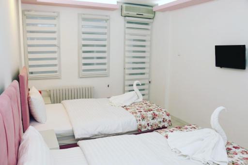 ECS Suw Hotel - Housity