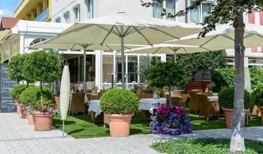 Private Beach Dermuth Hotels – Hotel Dermuth Pörtschach - Housity