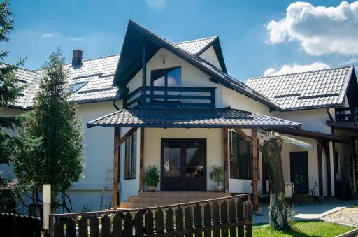 Casa Preto E Branco - Housity