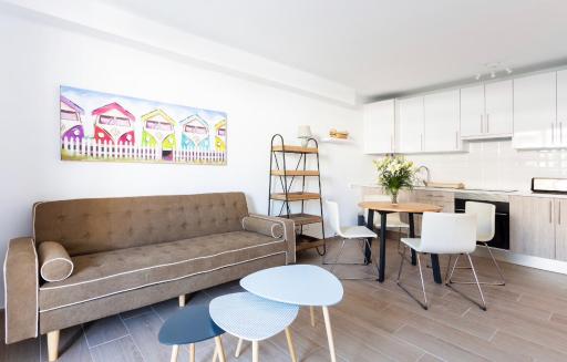 Parque Santiago 1, brand new apartment with heated pool! - Housity