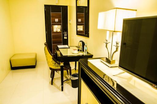 Dreamwave Hotel Roxas - Housity