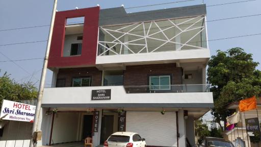 Hotel Shri Sharanam - Housity