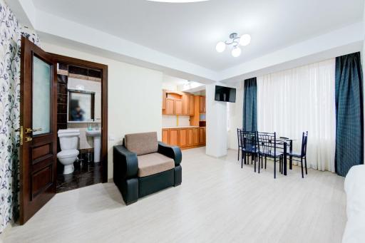Catherine Hotel - Housity