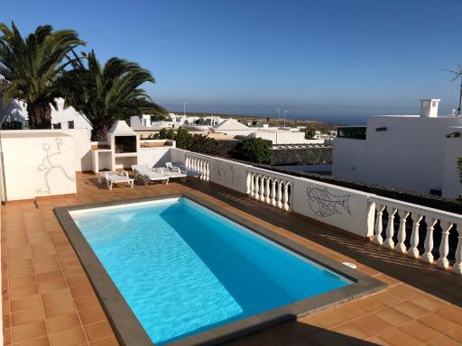 Casa tranquila con vistas en la colina de tías - Housity