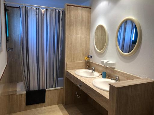 Casa tranquila con vistas en la colina de tías - Housity