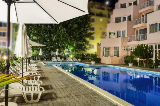 Vanilla Garden Apartments - Housity