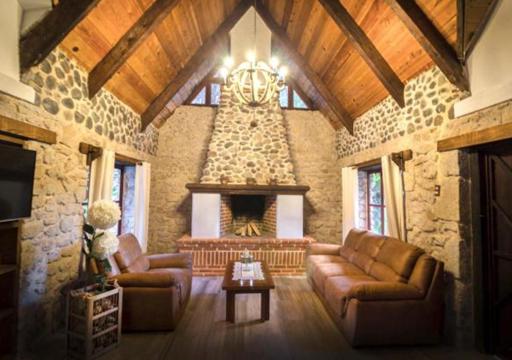 La Mora Casa de Campo - Housity