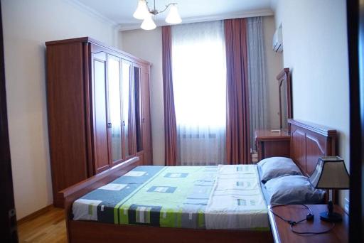 Nizami Street - Housity