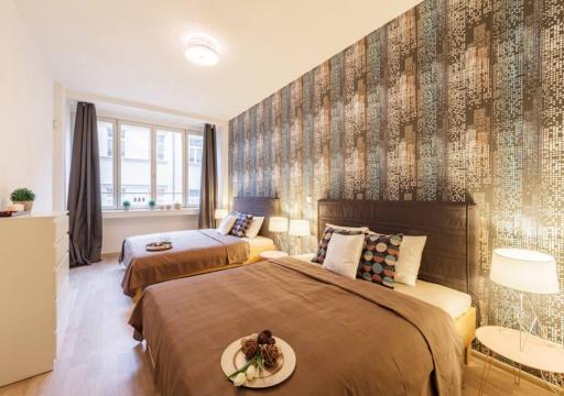 Central Prague Crown Apartments - Housity