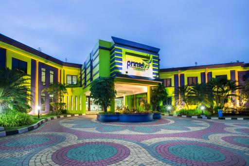 PrimeBiz Hotel Karawang - Housity