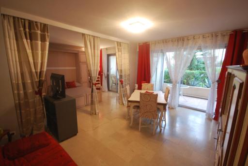 Appartement 1 Chambre Petit Juas - Housity
