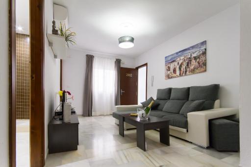 Apartamentos El Tajo & SPA - Hizvo