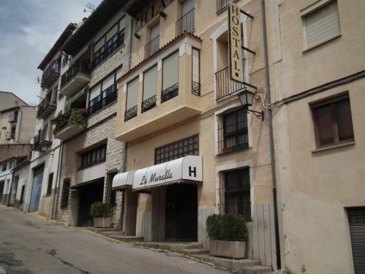 Hostal La Muralla - Housity