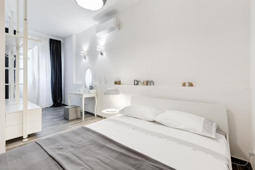 The Miki House - Housity
