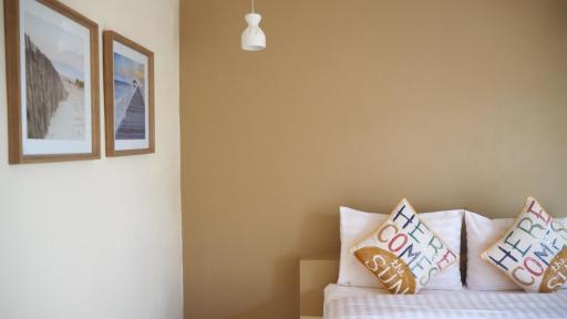 Sichon Modern House Hotel - Housity