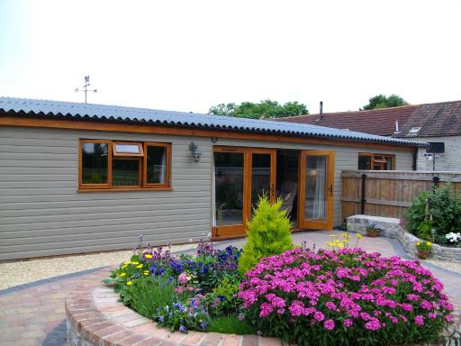 The Old Cowstall - Housity