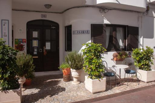 Guest House Dianamar - Housity
