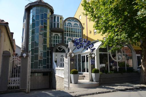 Hotel Ženeva - Housity
