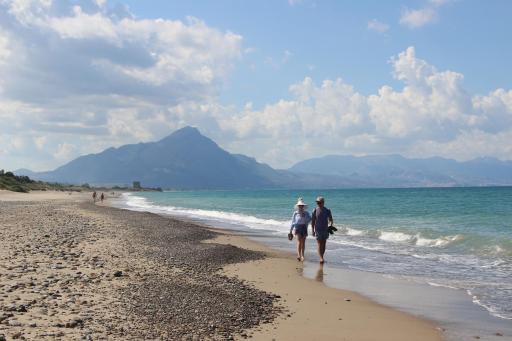 VILLA WITH EXIT TO SAND BEACH - Housity