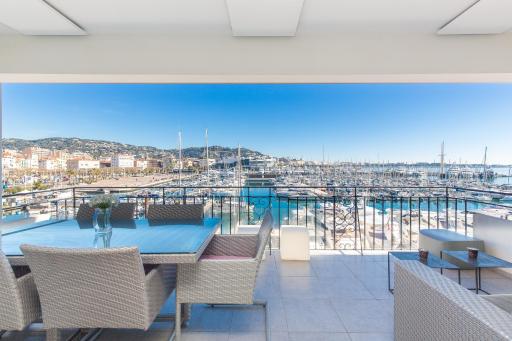 Cannes Vieux Port - Housity
