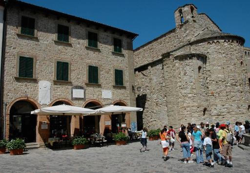 San Leo Albergo Diffuso - Housity