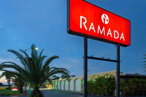 Ramada by Wyndham Lake Placid - Housity
