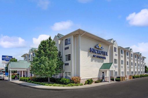Microtel Inn & Suites by Wyndham Indianapolis Airport - Housity