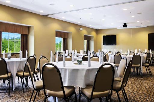 Microtel Inn & Suites by Wyndham Marietta - Housity