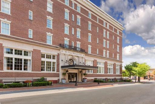 The George Washington - A Wyndham Grand Hotel - Housity