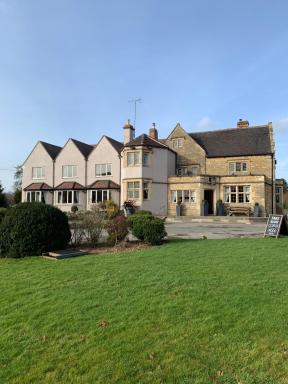 Beckford Inn - Housity