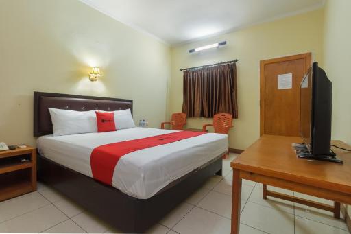 RedDoorz at Jalan Babepalar Rike Manado - Housity