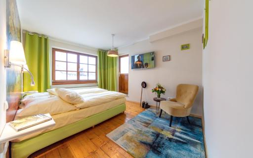 Hotel Goldflair am Rathaus - Housity