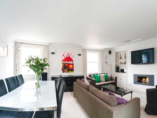 The Art Apartment - Housity