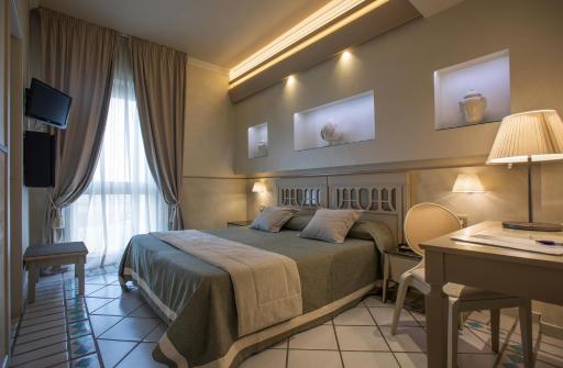Hotel Hermitage - Housity