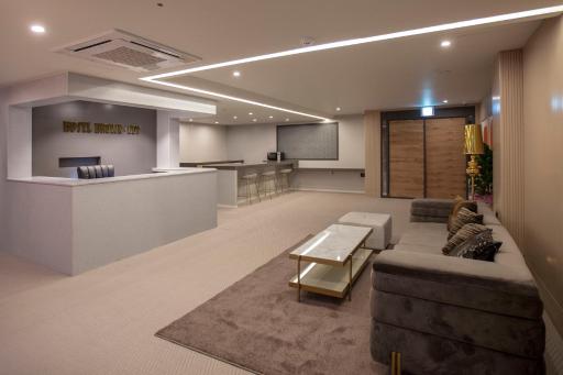 Browndot Hotel Masan Odong - Housity